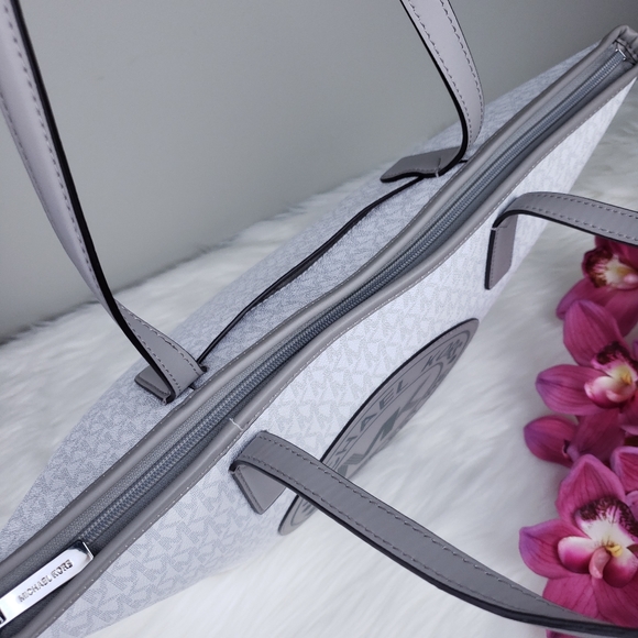 🌺NWT Michael Kors MD Fulton Tote bag bright white - Picture 4 of 8